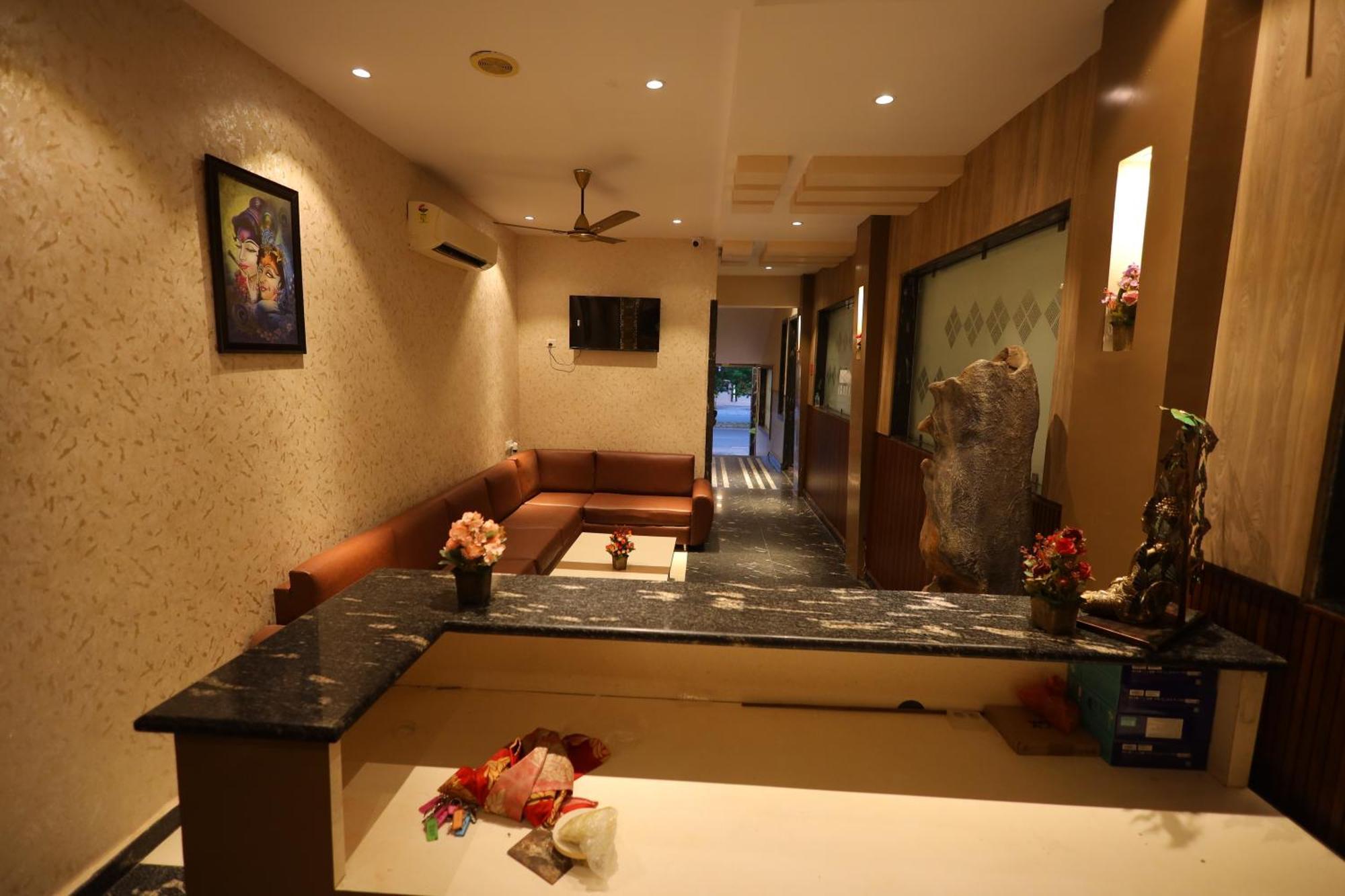 Hotel Bhagyaraj Palace A Luxury Hotel Keshavpuram Канпур Екстер'єр фото